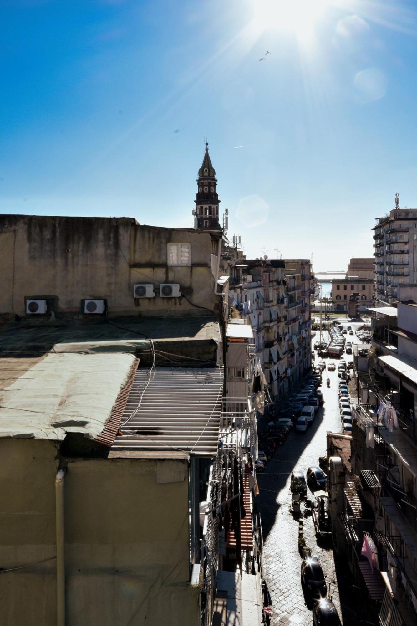 Attico Piazza Mercato Naples